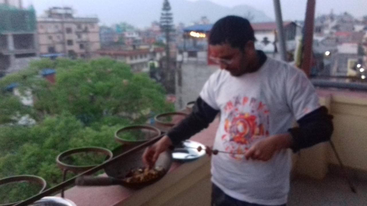 Rambler Hostel Pvt Ltd Katmandou Extérieur photo